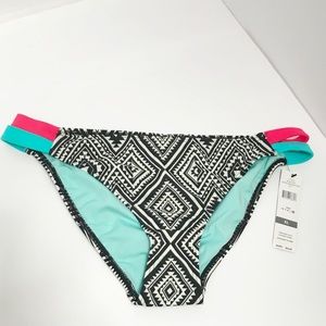 Sundazed • Sasha Strappy Bikini Bottoms Size‎ XL